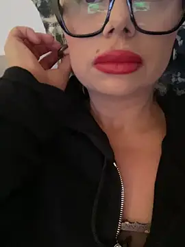 luna 14 online show from 14, 10, 2025