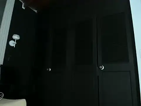 YummyDuooo online show from 4, 3, 2025