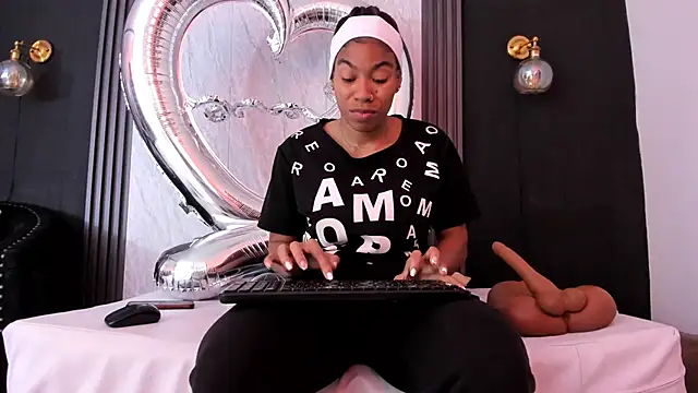 YummyDuooo online show from 19, 4, 2026