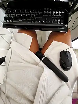 Snapshot of Drippincaty chatting on 9, 1, 2025 Drippincaty online show from 9, 1, 2025