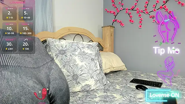Snapshot of Angel_1997 chatting on 3, 10, 2025 Angel 1997 online show from 3, 10, 2025