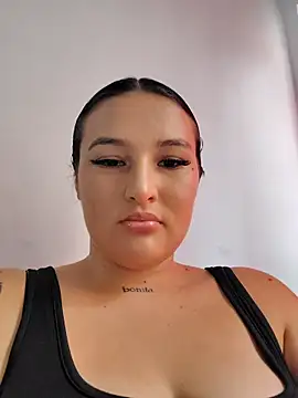 Snapshot of Celeste_camila18 chatting on 17, 9, 2025 Celeste camila18 online show from 17, 9, 2025