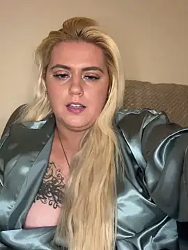 Blondiee3088 online show from 19, 2, 2025