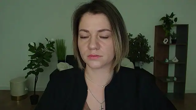 MariaSttone online show from 17, 2, 2025