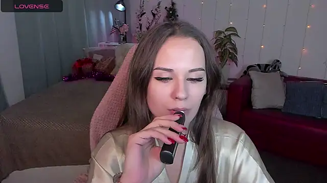 Makima lee online show from 24, 12, 2024