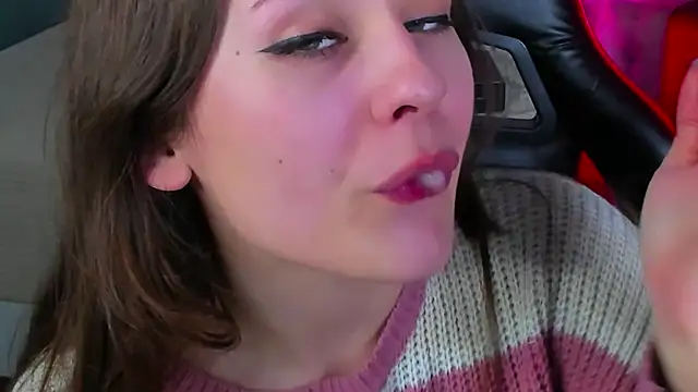 Makima lee online show from 27, 2, 2025