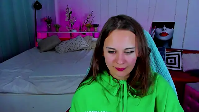 Makima lee online show from 11, 3, 2025