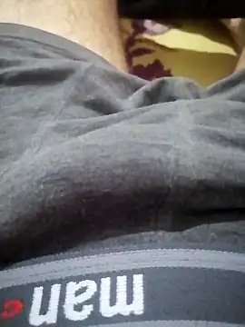 Snapshot of Bigdick_pedro chatting on 5, 3, 2025 Bigdick pedro online show from 5, 3, 2025