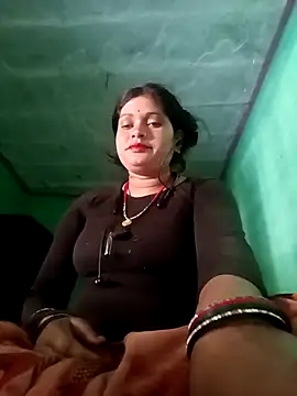 Snapshot of Chandni chatting on 8, 3, 2025 Chandni online show from 8, 3, 2025