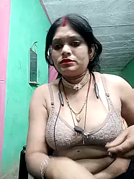 Snapshot of Chandni chatting on 8, 3, 2025 Chandni online show from 8, 3, 2025