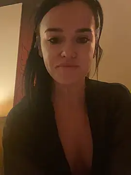 English-Chloe96 online show from 26, 2, 2025