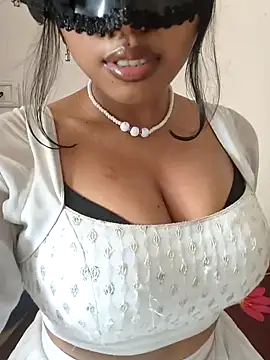 sandy naughty online show from 26, 1, 2025