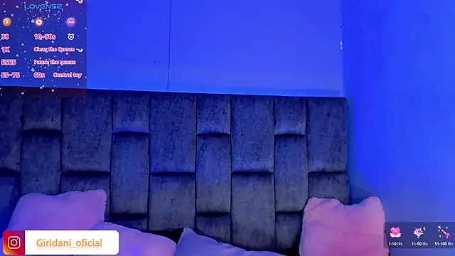 Liittle foxxxy online show from 19, 2, 2025