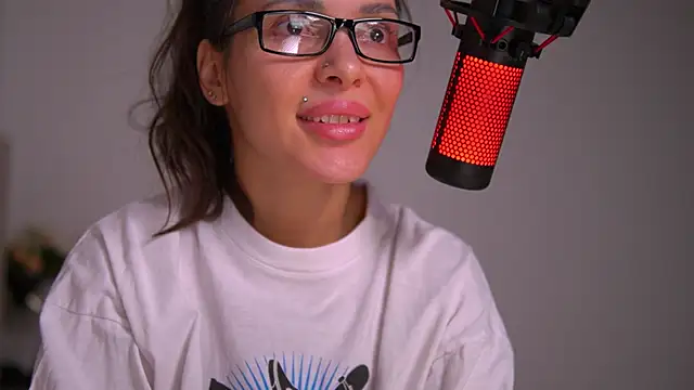 Mila May  online show from 27, 1, 2025