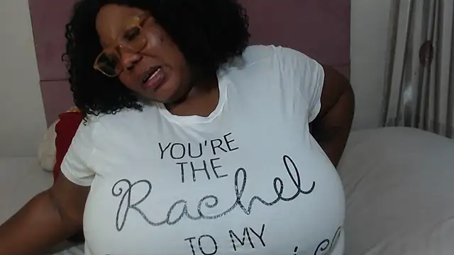 DAIRYBELLELIZxx online show from 22, 2, 2025