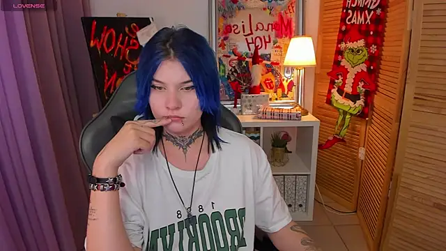Snapshot of mekurisu chatting on 10, 12, 2024 mekurisu online show from 10, 12, 2024