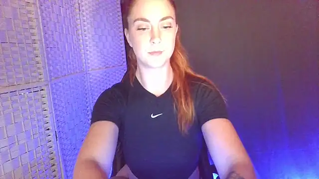 Snapshot of KayleyxEmily chatting on 15, 10, 2025 KayleyxEmily online show from 15, 10, 2025