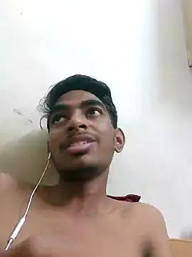 Snapshot of biggboyzz chatting on 5, 12, 2024 biggboyzz online show from 5, 12, 2024