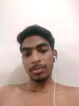 Snapshot of biggboyzz chatting on 14, 12, 2024 biggboyzz online show from 14, 12, 2024
