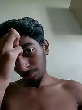 Snapshot of biggboyzz chatting on 4, 1, 2025 biggboyzz online show from 4, 1, 2025
