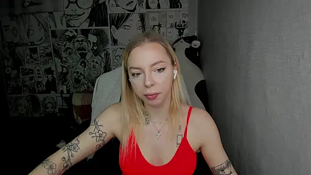 Snapshot of Martha_Cameron chatting on 7, 12, 2024 Martha Cameron online show from 7, 12, 2024