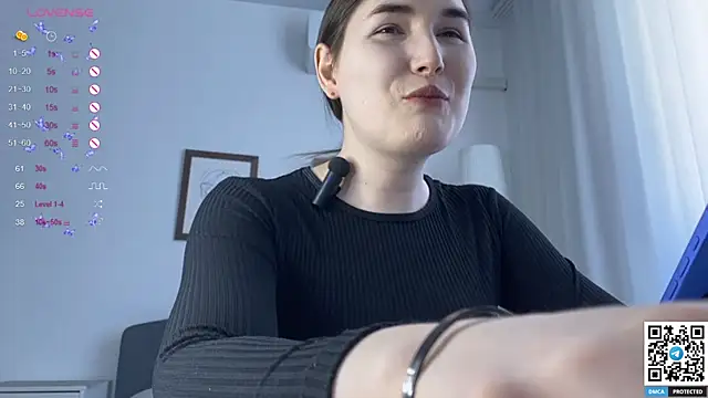 Maria Bowie online show from 15, 3, 2025