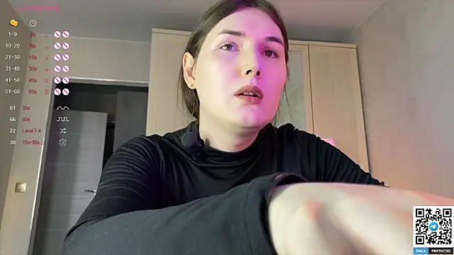 Maria Bowie online show from 25, 9, 2025