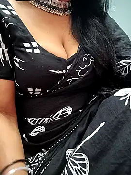 Snapshot of amala_ss chatting on 2, 1, 2025 amala ss online show from 2, 1, 2025