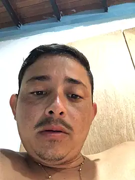 isacalejandroo online show from 18, 1, 2025