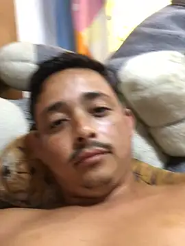 isacalejandroo online show from 19, 1, 2025