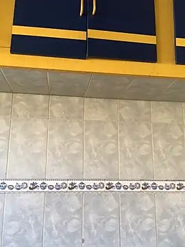 isacalejandroo online show from 6, 2, 2025