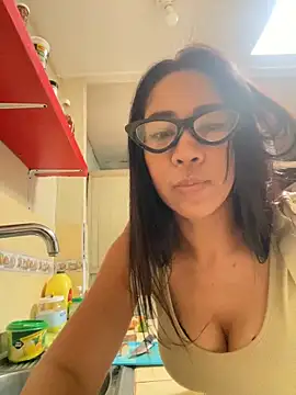 Snapshot of johaminie chatting on 3, 12, 2024 johaminie online show from 3, 12, 2024