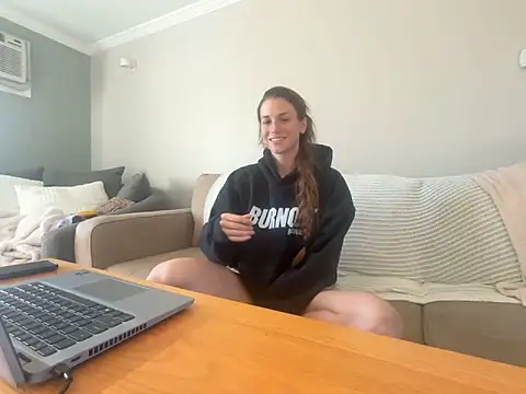 MissSwitch online show from 29, 9, 2025