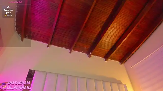 Snapshot of lil_hanna18 chatting on 20, 9, 2025 lil hanna18 online show from 20, 9, 2025