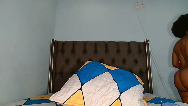 CHOCKYCHOCX2 online show from 1, 1, 2025