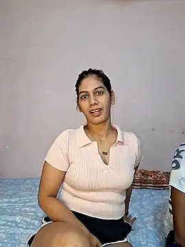 Snapshot of Garima_G chatting on 17, 9, 2025 Garima G online show from 17, 9, 2025