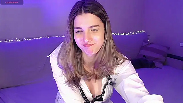 Snapshot of Abigail_Wills chatting on 8, 7, 2026 Abigail Wills online show from 8, 7, 2026