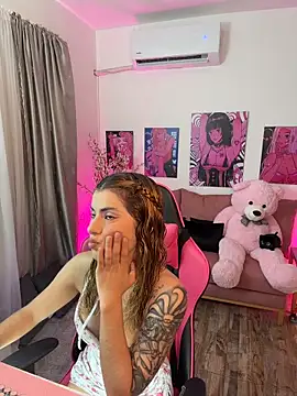 Snapshot of annieesweett chatting on 28, 6, 2026 annieesweett online show from 28, 6, 2026