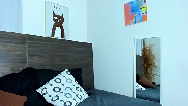 AnnieSofiia online show from 10, 2, 2025