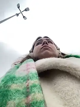 SuzieMurray online show from 28, 2, 2025