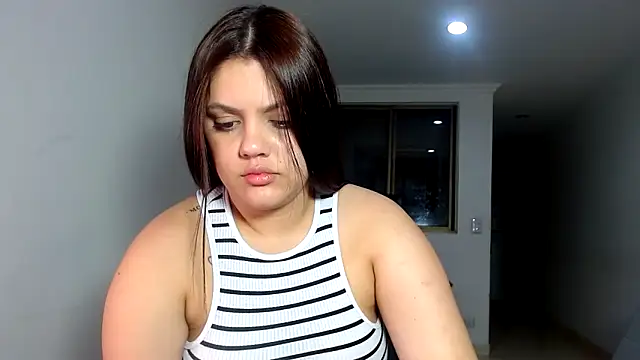 kimberlyhills1 online show from 13, 12, 2024