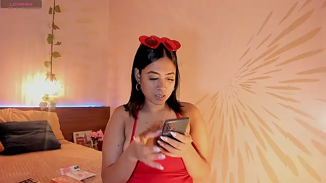 Laurentdupont04 online show from 16, 2, 2025