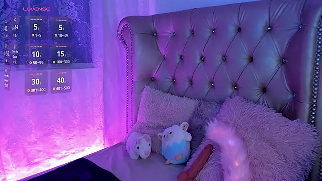 AlexaFoxy18 online show from 12, 3, 2025