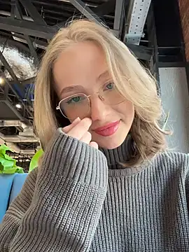 CaseyStar online show from 23, 2, 2025