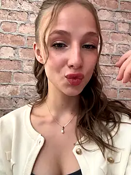 CaseyStar online show from 25, 11, 2025