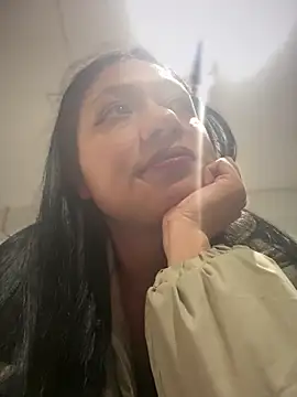 Im Little online show from 12, 10, 2025