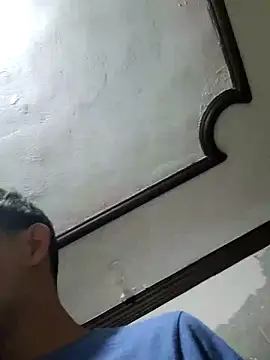 Snapshot of charlesss19 chatting on 8, 11, 2025 charlesss19 online show from 8, 11, 2025