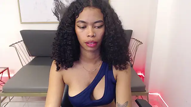 Snapshot of Shenna_brunette_ chatting on 16, 12, 2024 Shenna brunette online show from 16, 12, 2024