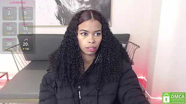 Snapshot of Shenna_brunette_ chatting on 17, 1, 2025 Shenna brunette online show from 17, 1, 2025