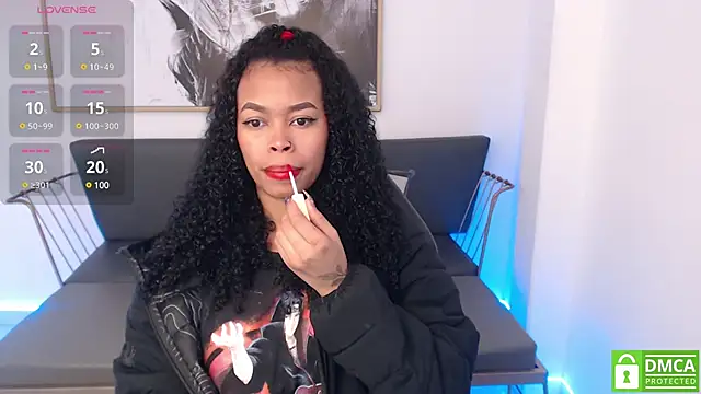 Snapshot of Shenna_brunette_ chatting on 7, 2, 2025 Shenna brunette online show from 7, 2, 2025